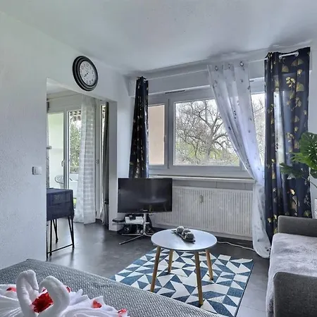 Apartment Studio Renov*fibre*parking 3 Min Gare De St-louis *
